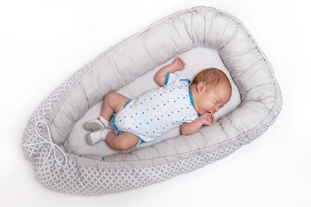 Hnízdečko pro miminko Dětský svět šedé