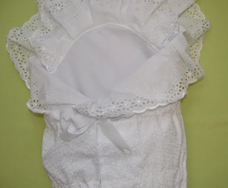 Luxusní krajková zavinovačka Dětský svět Melanie