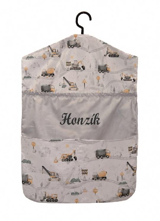 Kapsář do školky na ramínko se jménem Dětský svět Žluté stavební stroje 👦🎒