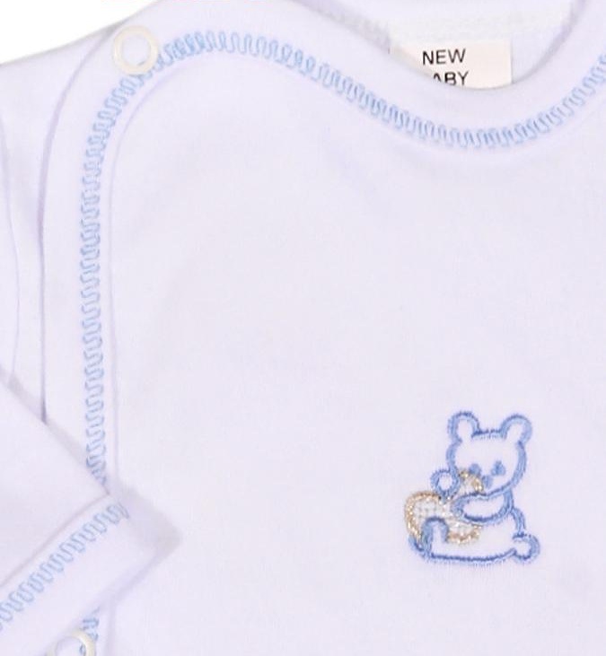 Bílá kojenecká košilka New Baby vyšívaná s modrým medvídkem velikost 62