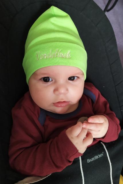 Bavlněná elastická čepička pro miminko, Šmoula se jménem, velikost 0