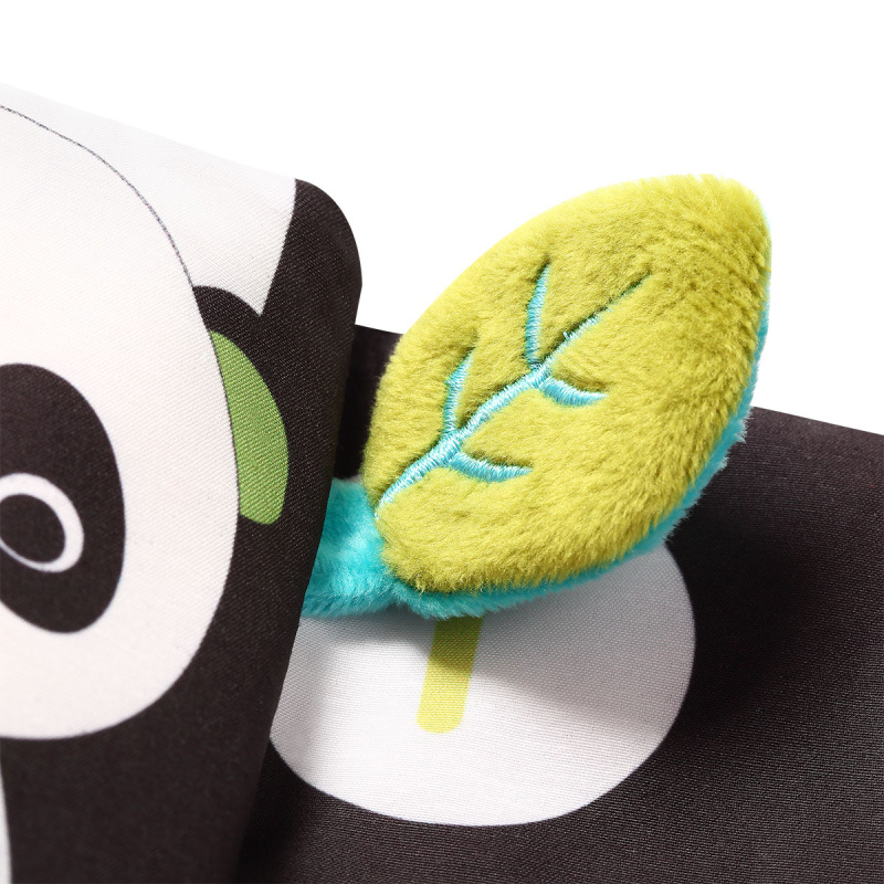 Kojenecká edukativní knížka s pískátkem BabyOno Dream Team Slon