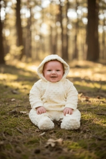 Jarní/podzimní kojenecká kombinéza Dětský svět Minky LUX, smetanová s ouškama