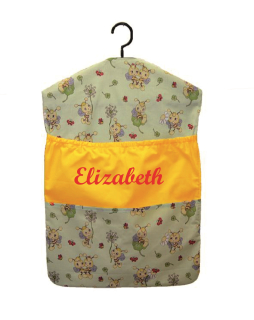 Kapsář na ramínko do školky Dětský svět holčičí s výšivkou jména