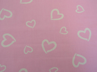 Potisk plátna č.416 větší srdíčka na růžovém podkladě