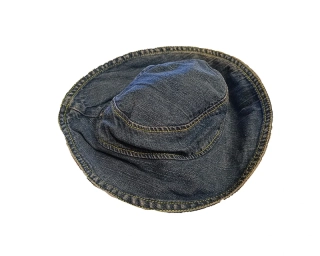 Dětská čepička, riflový klobouček